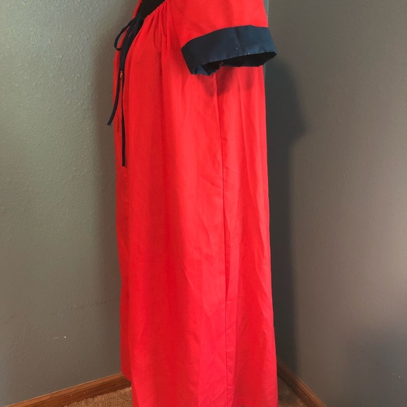 Vintage House Coat Dress - Picture 5 of 5